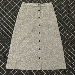 Alice + olivia tweed skirt size 8